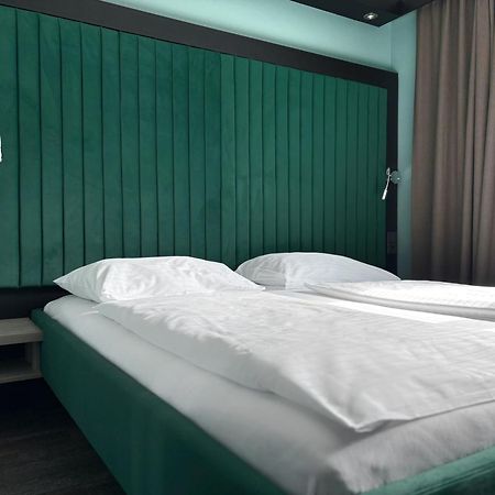 Design & Budget Hotel Wien Schoenbrunn Bagian luar foto